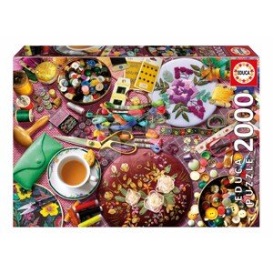 Puzzle The Sewing Table Educa 2000 dielov a Fix lepidlo